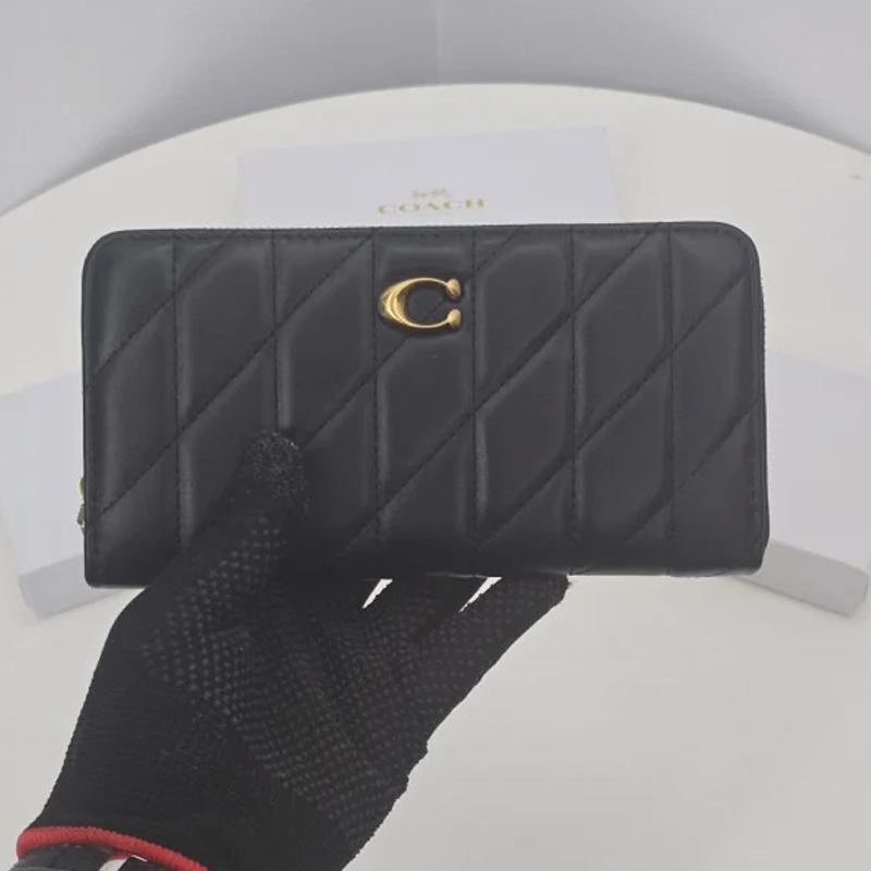 Accordion Pillow Quilted Zipper Black Wallet