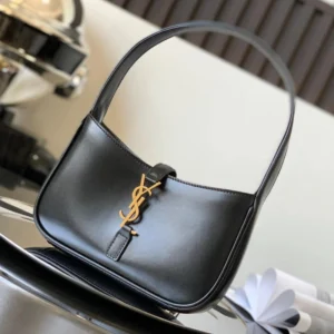 Designer-inspired LE 5 A 7 Hobo Shoulder Black Bag