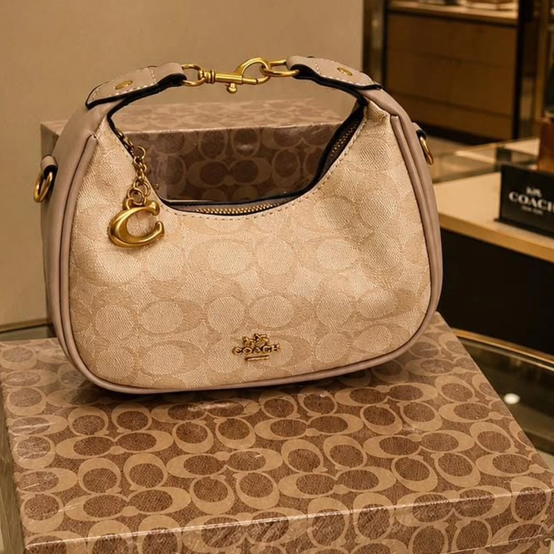 Mirror Quality Jonie 22 Signature Shoulder Beige Bag