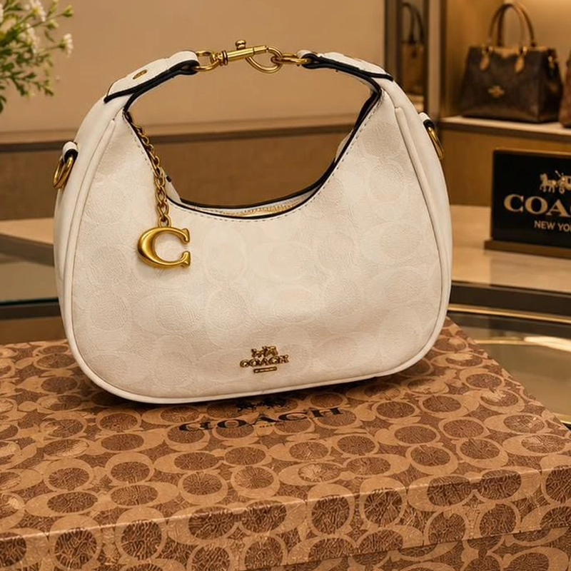 Mirror Quality Jonie 22 Signature Shoulder White Bag